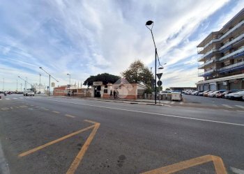 Trilocale Via Giuseppe Saredo, Savona (zona Fornaci) - foto 28