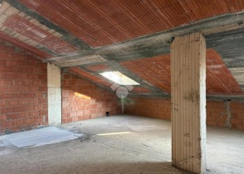Attic Via Giovanni Paolo II, Casorezzo - photo 6