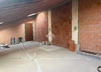 Attic Via Giovanni Paolo II, Casorezzo - photo 14