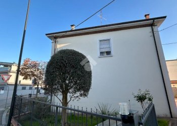 Casa indipendente Via Bidente, Ravenna - foto 1