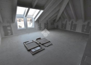 Attic Via Alessandro Volta, Vignate - photo 7