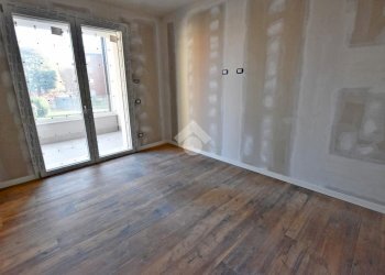 Three-room apartment Via Alessandro Volta, Vignate - photo 10