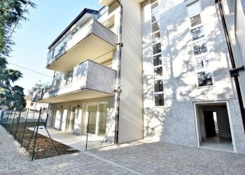 Three-room apartment Via Alessandro Volta, Vignate - photo 5