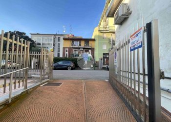 Box Via Vittorio Alfieri, Bresso - photo 18