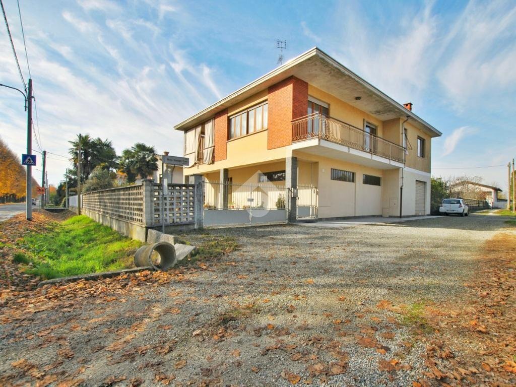 Villa Via Monsignor Montiglio Carlo, Livorno Ferraris - foto 3