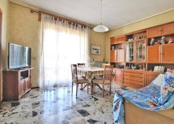 Villa Via Monsignor Montiglio Carlo, Livorno Ferraris - foto 9