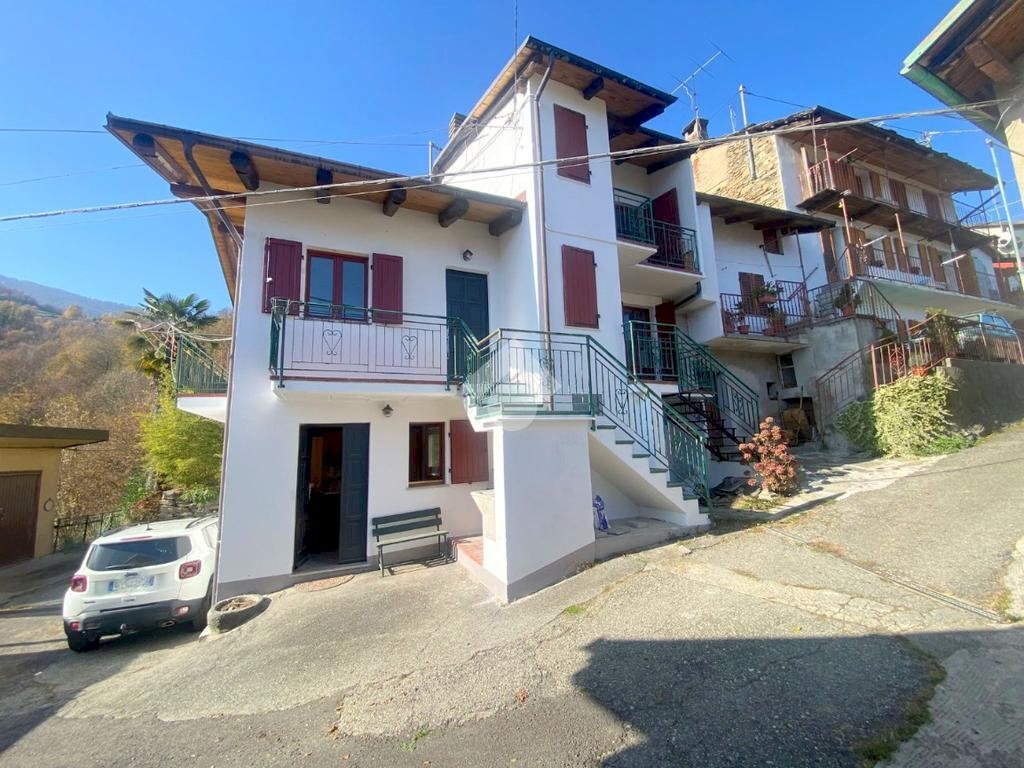 Semi-detached house Borgata garossini, San Germano Chisone - photo 1