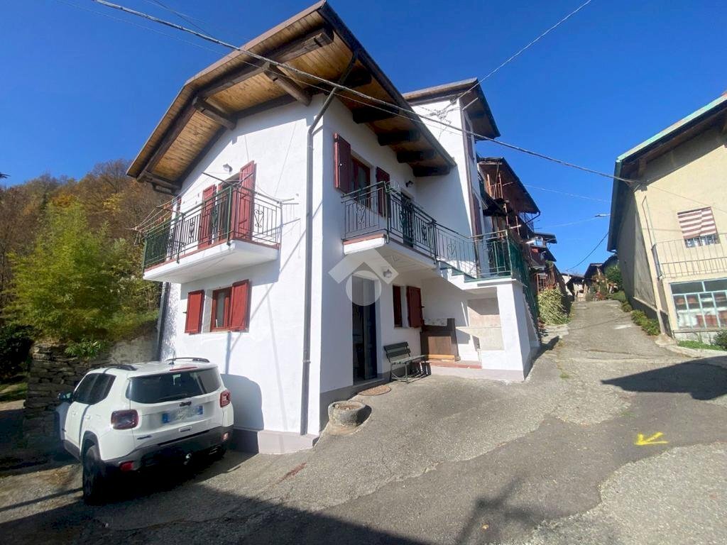 Semi-detached house Borgata garossini, San Germano Chisone - photo 2