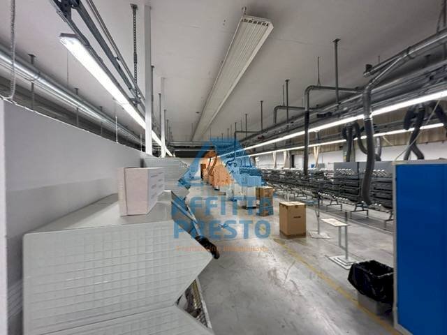 Foto 3 - Laboratory Capraia e Limite - photo 3