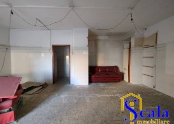 Foto 3 - Locale Commerciale via napoli, Santa Maria Capua Vetere - foto 3