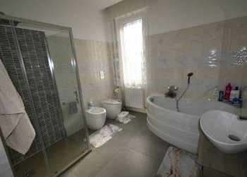 Foto 22 - Three-room apartment TONALE
 
8, Bellusco - photo 22