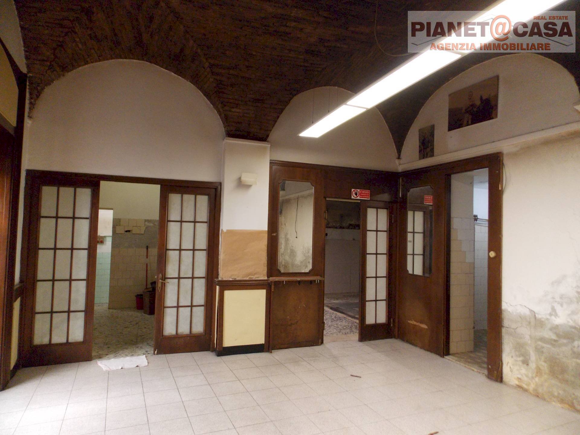 Foto 3 - Locale Commerciale Corso Vittorio Emanuele, Ascoli Piceno - foto 3