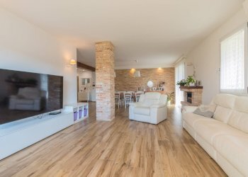 Foto 18 - Villa Via Roma
 
67, Quarto d'Altino - foto 18