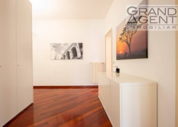 Foto 11 - Trilocale VIA MAZZINI
 
11, Verona - foto 11