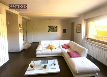 Foto 1 - Villa Viale Fiume Busento, Catanzaro - photo 1