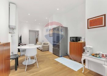 Soggiorno - Appartamento Via Plinio
 
59, Milano - foto 20