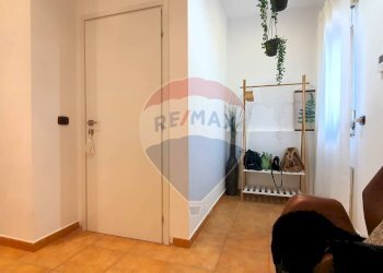 Hall / corridoio - Casa semi indipendente Via X Marzo
 
69, Modugno - foto 19