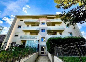 Edificio all\'aperto - Monolocale Via Litta Modignani
 
108, Milano - foto 2