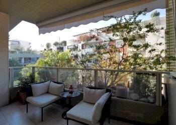 Balcone - Appartamento Orfeo Mazzitelli
 
47, Bari - foto 7