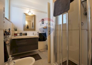 Bagno - Appartamento Orfeo Mazzitelli
 
47, Bari - foto 16