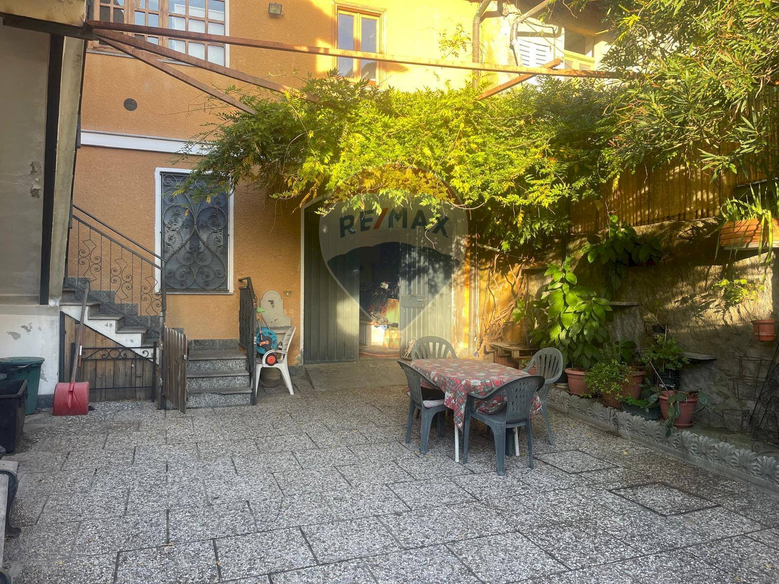 Terrazza - Appartamento Via Indipendenza
 
3, Gemonio - foto 2