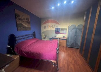 Camera / camera da letto - Appartamento Via Indipendenza
 
3, Gemonio - foto 18