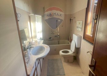 Bagno - Appartamento Via Indipendenza
 
3, Gemonio - foto 20