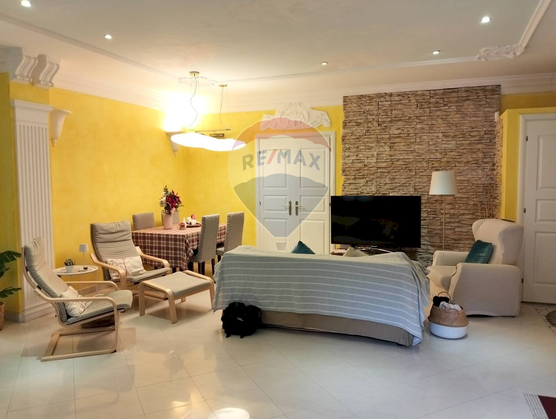 Soggiorno - Quadrilocale via albuzzi
 
6, Varese - foto 2