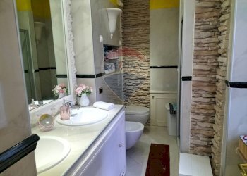 Bagno - Quadrilocale via albuzzi
 
6, Varese - foto 10