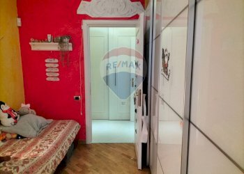 Camera / camera da letto - Quadrilocale via albuzzi
 
6, Varese - foto 17