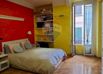 Camera / camera da letto - Quadrilocale via albuzzi
 
6, Varese - foto 18