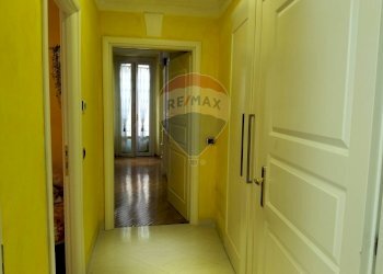 Hall / corridoio - Quadrilocale via albuzzi
 
6, Varese - foto 20