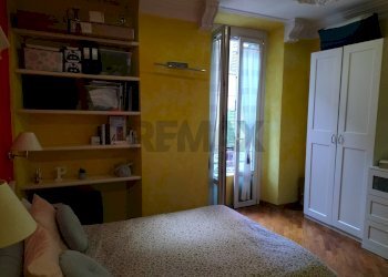 Camera / camera da letto - Quadrilocale via albuzzi
 
6, Varese - foto 14