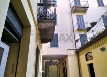 Edificio all\'aperto - Quadrilocale via albuzzi
 
6, Varese - foto 24