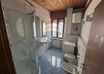 Bagno - Bilocale viale varese
 
27, Viggiù - foto 5