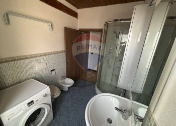 Bagno - Bilocale viale varese
 
27, Viggiù - foto 6