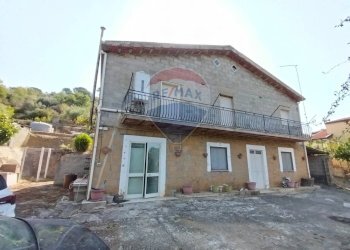 Casa all\'aperto - Casa semi indipendente Contrada Rasalgone
 
snc, Piazza Armerina - foto 1