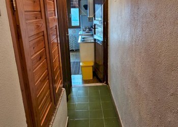 Hall / corridoio - Casa semi indipendente Corso Umberto
 
103, Motta Camastra - foto 12