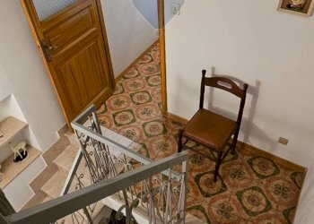 Scale - Casa semi indipendente Corso Umberto
 
103, Motta Camastra - foto 23