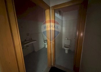 Bagno - Negozio via roma
 
107, Belpasso - foto 23