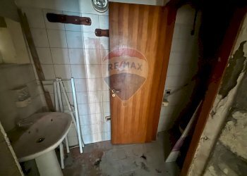 Bagno - Negozio via roma
 
107, Belpasso - foto 27