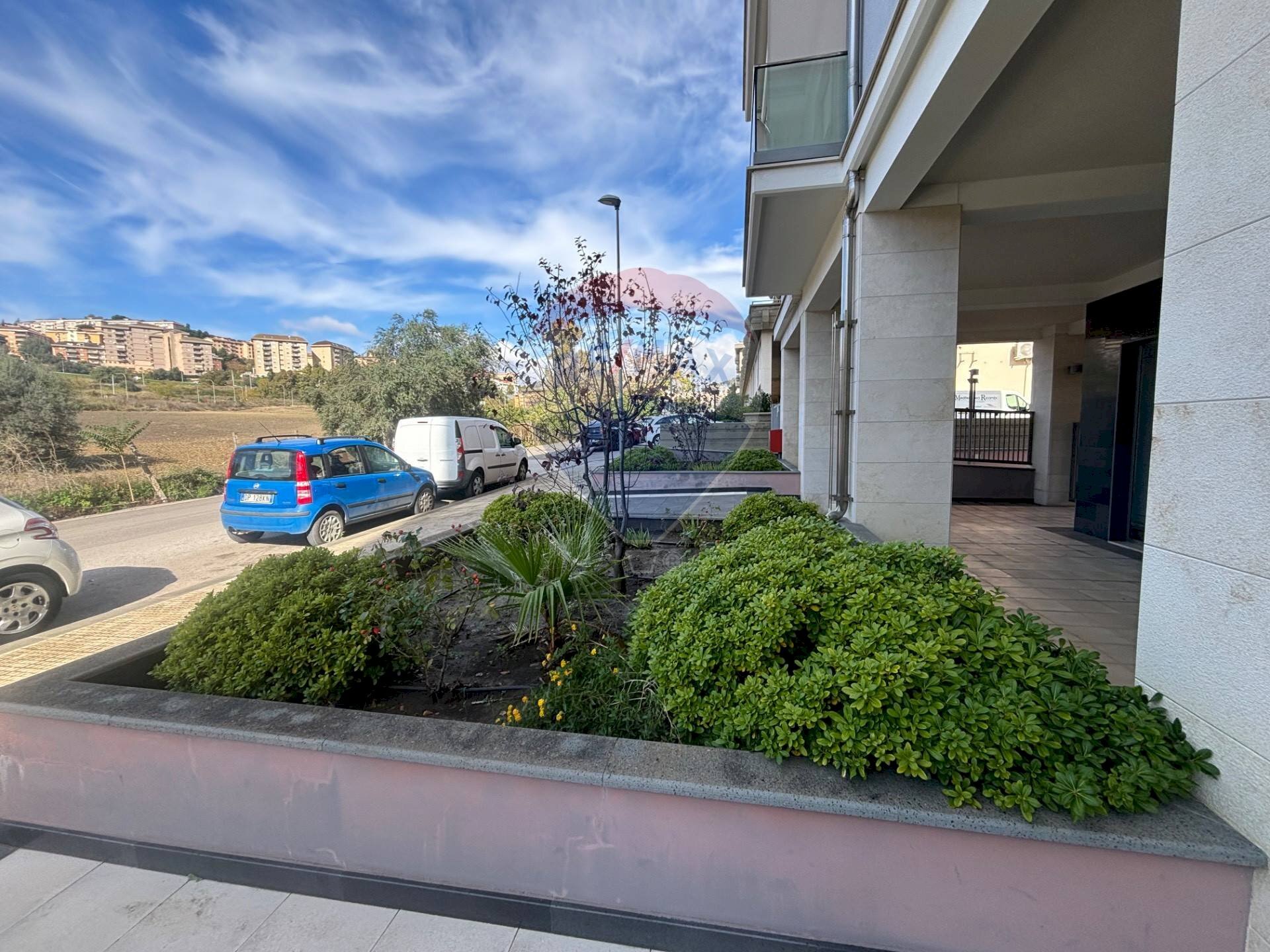 Edificio all\'aperto - Negozio Via degli Orti
 
2, Caltanissetta - foto 2