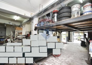 Parcheggio - Locale Commerciale via Gramsci
 
152, Gravina di Catania - foto 21