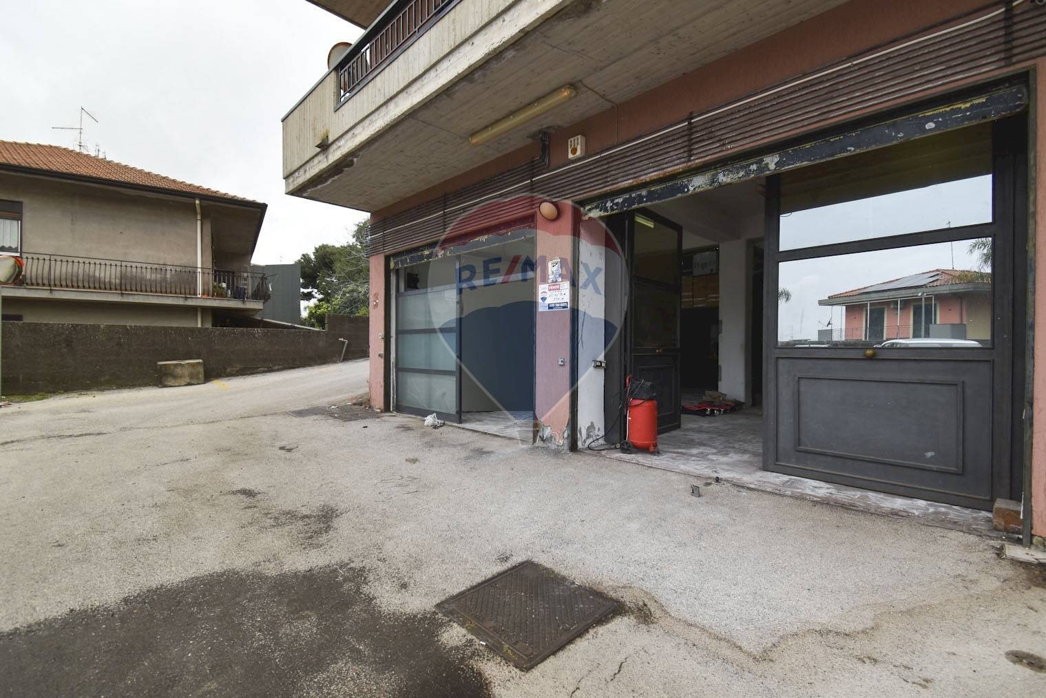 Terrazza - Locale Commerciale Via Gramsci
 
152, Gravina di Catania - foto 3