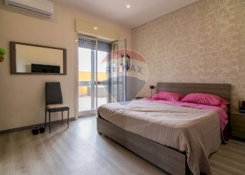 Camera / camera da letto - Appartamento Via Marina
 
102, Fiumefreddo di Sicilia - foto 7