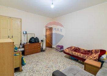 Soggiorno - Appartamento Via Marina
 
102, Fiumefreddo di Sicilia - foto 27