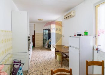 Cucina - Appartamento Via Marina
 
102, Fiumefreddo di Sicilia - foto 43