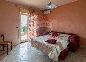 Camera / camera da letto - Appartamento Via Diana
 
140, Fiumefreddo di Sicilia - foto 12