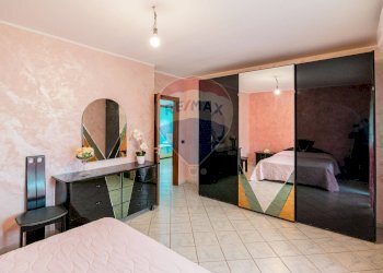 Camera / camera da letto - Appartamento Via Diana
 
140, Fiumefreddo di Sicilia - foto 17