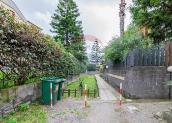 Giardino - Appartamento Via Diana
 
140, Fiumefreddo di Sicilia - foto 35